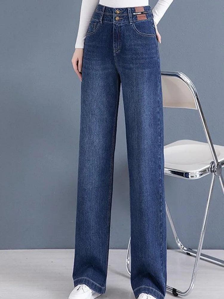 Calça Clara em Jeans Premium com Corte Reto e Cós Alto